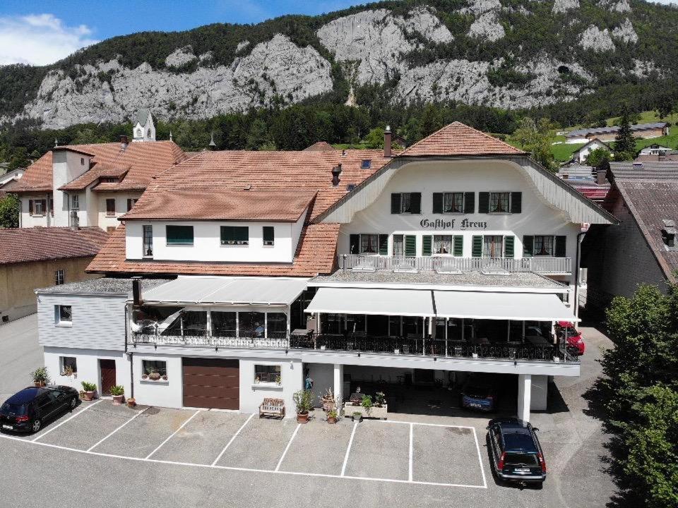 Hotel Gasthof Kreuz Welschenrohr Dış mekan fotoğraf